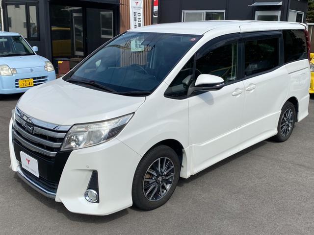 ノア Ｓｉ　ワンオーナー車　純正９インチナビ　純正フリップダウンモニター　ＥＴＣ　両側電動スライドドア　ＬＥＤヘッドライト　セーフティセンスＣ　プリクラ　コーナーセンサー　フルセグ　バックモニター　純正アルミ（12枚目）