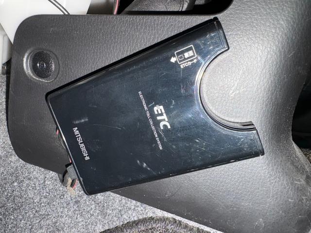 デイズ ハイウェイスター　Ｇ　禁煙車／純正ナビ／フルセグ／アラウンドビューモニター／キセノンヘッドライト／ＥＴＣ／アイドリングストップ／オートライト／ステアリングスイッチ／インテリジェントキー／プッシュスタート（6枚目）