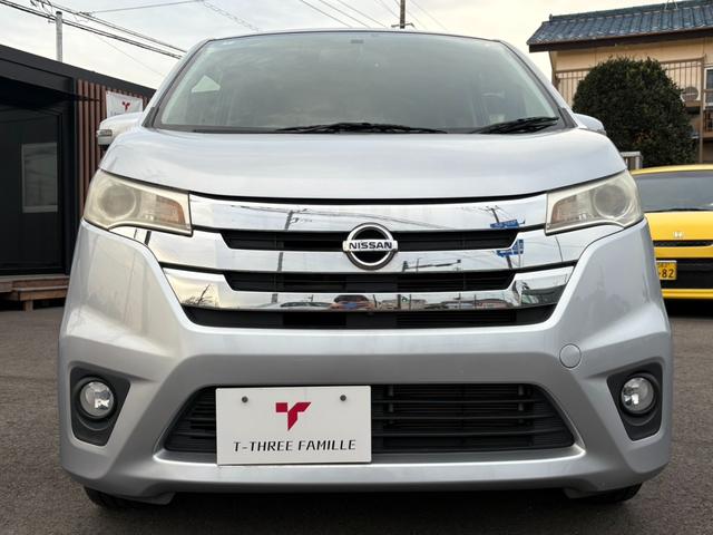 デイズ ハイウェイスター　Ｇ　禁煙車／純正ナビ／フルセグ／アラウンドビューモニター／キセノンヘッドライト／ＥＴＣ／アイドリングストップ／オートライト／ステアリングスイッチ／インテリジェントキー／プッシュスタート（12枚目）