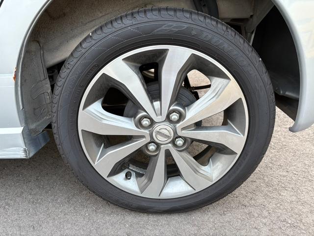 デイズ ハイウェイスター　Ｇ　禁煙車／純正ナビ／フルセグ／アラウンドビューモニター／キセノンヘッドライト／ＥＴＣ／アイドリングストップ／オートライト／ステアリングスイッチ／インテリジェントキー／プッシュスタート（29枚目）