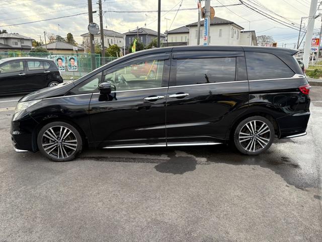 オデッセイ アブソルート・ＥＸホンダセンシング　禁煙車／ワンオーナー／ホンダセンシング／純正８インチインターナビ・フルセグ／バックカメラ／純正フリップダウンモニター／ＥＴＣ／両側電動スライドドア／ハーフレザーシート／ＡＣＣ／ＬＥＤヘッドランプ（13枚目）
