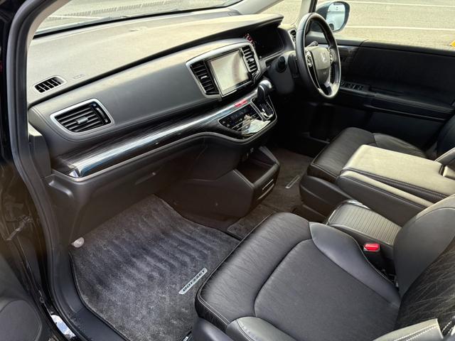 オデッセイ アブソルート・ＥＸホンダセンシング　禁煙車／ワンオーナー／ホンダセンシング／純正８インチインターナビ・フルセグ／バックカメラ／純正フリップダウンモニター／ＥＴＣ／両側電動スライドドア／ハーフレザーシート／ＡＣＣ／ＬＥＤヘッドランプ（35枚目）