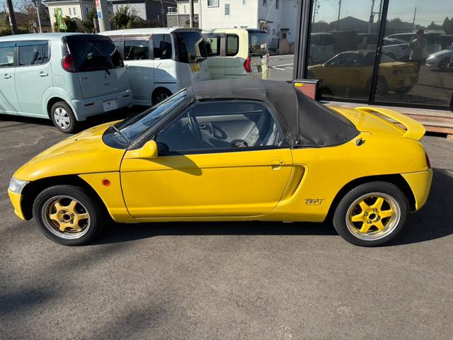 ビート ベースグレード　ベースグレード（２名）／５速マニュアル／ソフトトップ／純正Ｇａｔｈｅｒｓオーディオ／エアコン／パワーウィンドウ／実走行ｋ距離７９，０３７キロ／車検２年付き／ＳＰＡＲＣＯアルミホイール（15枚目）