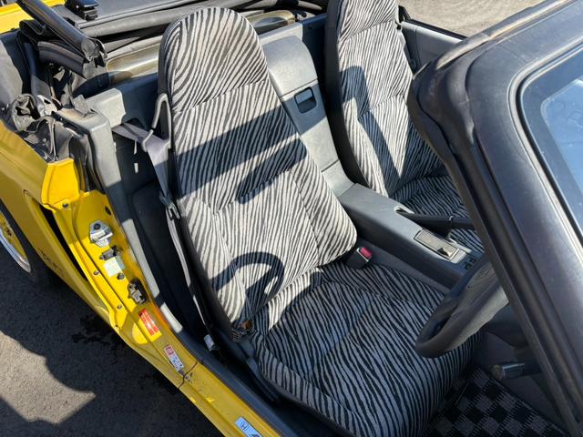 ビート ベースグレード　ベースグレード（２名）／５速マニュアル／ソフトトップ／純正Ｇａｔｈｅｒｓオーディオ／エアコン／パワーウィンドウ／実走行ｋ距離７９，０３７キロ／車検２年付き／ＳＰＡＲＣＯアルミホイール（22枚目）