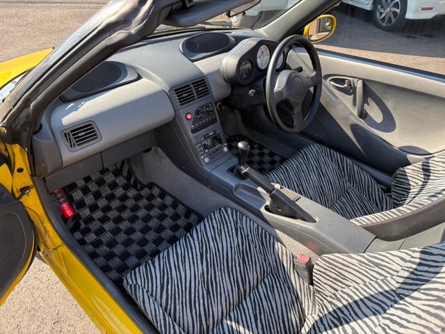 ビート ベースグレード　ベースグレード（２名）／５速マニュアル／ソフトトップ／純正Ｇａｔｈｅｒｓオーディオ／エアコン／パワーウィンドウ／実走行ｋ距離７９，０３７キロ／車検２年付き／ＳＰＡＲＣＯアルミホイール（24枚目）