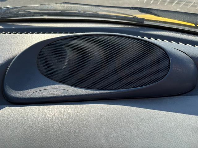 ビート ベースグレード　ベースグレード（２名）／５速マニュアル／ソフトトップ／純正Ｇａｔｈｅｒｓオーディオ／エアコン／パワーウィンドウ／実走行ｋ距離７９，０３７キロ／車検２年付き／ＳＰＡＲＣＯアルミホイール（28枚目）