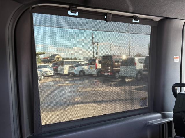 タント カスタムＲＳ　ワンオーナー／禁煙車／純正９インチナビ・フルセグ／Ｂｌｕｅｔｏｏｔｈ対応／バックカメラ／ＥＴＣ／純正ドラレコ／衝突被害軽減ブレーキ／両側電動スライドドア／ＬＥＤライト／純正シートカバー／シートヒーター（6枚目）