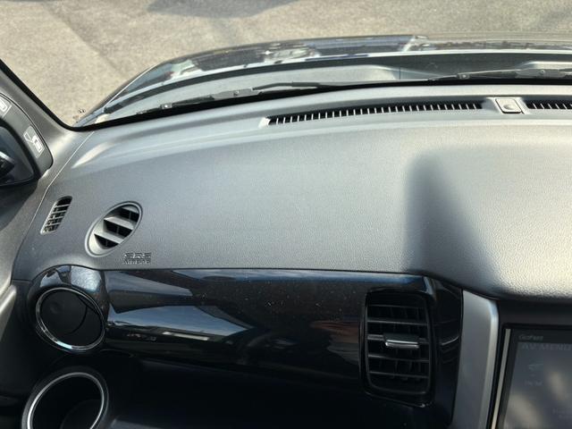 Ｎ－ＢＯＸカスタム Ｇ・Ａパッケージ　ワンオーナー／禁煙車／衝突被害軽減ブレーキ／純正ナビ・フルセグ／バックカメラ／Ｂｌｕｅｔｏｏｔｈ対応／ＥＴＣ／両側電動スライドドア／キセノンヘッドライト／社外１４インチアルミ／ドライブレコーダー（10枚目）