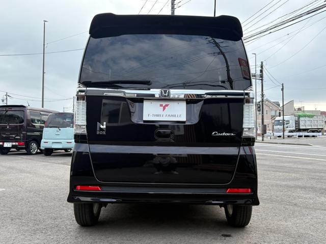 Ｎ－ＢＯＸカスタム Ｇ・Ａパッケージ　ワンオーナー／禁煙車／衝突被害軽減ブレーキ／純正ナビ・フルセグ／バックカメラ／Ｂｌｕｅｔｏｏｔｈ対応／ＥＴＣ／両側電動スライドドア／キセノンヘッドライト／社外１４インチアルミ／ドライブレコーダー（18枚目）