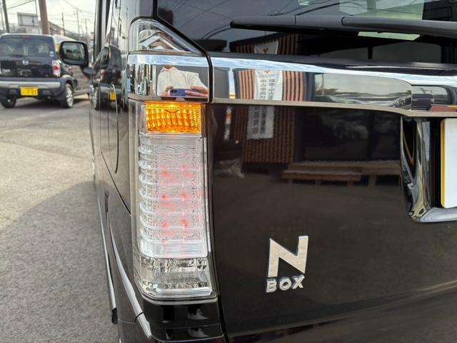 Ｎ－ＢＯＸカスタム Ｇ・Ａパッケージ　ワンオーナー／禁煙車／衝突被害軽減ブレーキ／純正ナビ・フルセグ／バックカメラ／Ｂｌｕｅｔｏｏｔｈ対応／ＥＴＣ／両側電動スライドドア／キセノンヘッドライト／社外１４インチアルミ／ドライブレコーダー（24枚目）