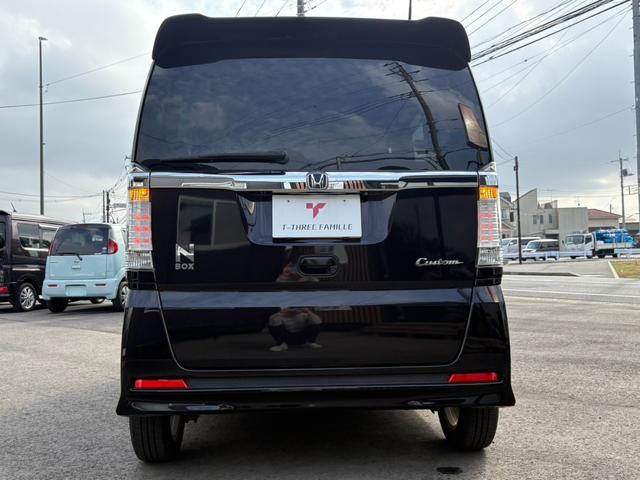 Ｎ－ＢＯＸカスタム Ｇ・Ａパッケージ　ワンオーナー／禁煙車／衝突被害軽減ブレーキ／純正ナビ・フルセグ／バックカメラ／Ｂｌｕｅｔｏｏｔｈ対応／ＥＴＣ／両側電動スライドドア／キセノンヘッドライト／社外１４インチアルミ／ドライブレコーダー（29枚目）
