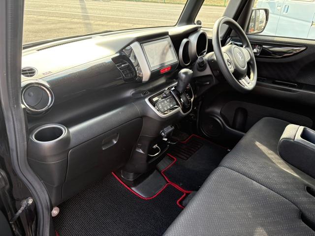 Ｎ－ＢＯＸカスタム Ｇ・Ａパッケージ　ワンオーナー／禁煙車／衝突被害軽減ブレーキ／純正ナビ・フルセグ／バックカメラ／Ｂｌｕｅｔｏｏｔｈ対応／ＥＴＣ／両側電動スライドドア／キセノンヘッドライト／社外１４インチアルミ／ドライブレコーダー（36枚目）