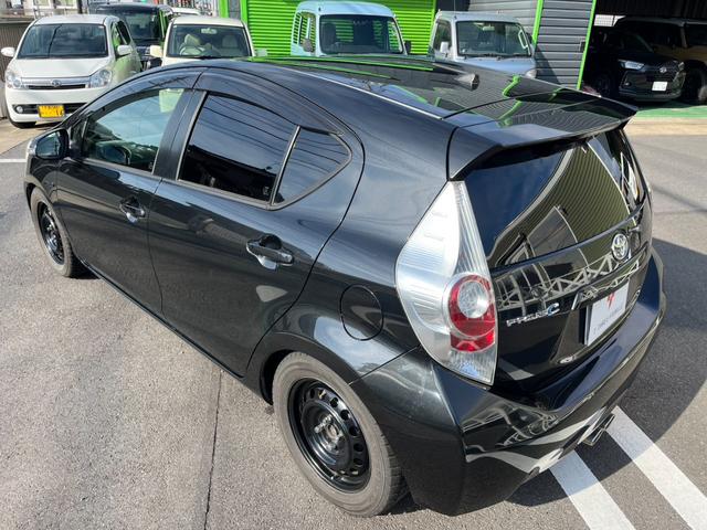 アクア Ｓ　ガナドールマフラー／社外ナビ／バックモニター／フルセグＴＶ／ＣＤ・ＤＶＤ再生／Ｂｌｕｅｔｏｏｔｈ音楽再生／オートライト／オートリトラクタブルミラー／ＥＴＣ／プッシュスタート／ＬＥＤバルブ／スペアキー（17枚目）