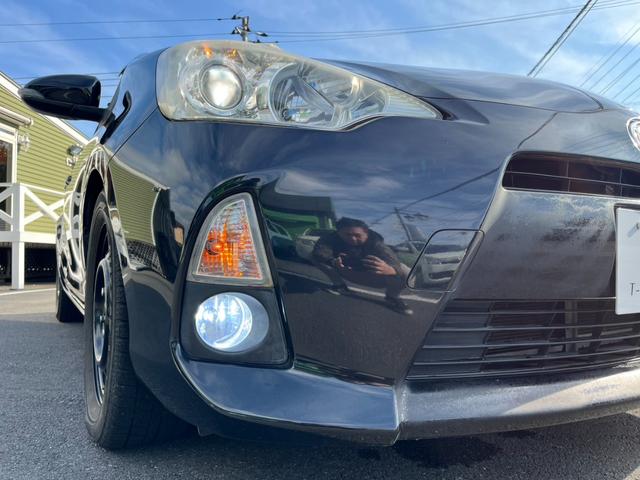 アクア Ｓ　ガナドールマフラー／社外ナビ／バックモニター／フルセグＴＶ／ＣＤ・ＤＶＤ再生／Ｂｌｕｅｔｏｏｔｈ音楽再生／オートライト／オートリトラクタブルミラー／ＥＴＣ／プッシュスタート／ＬＥＤバルブ／スペアキー（25枚目）