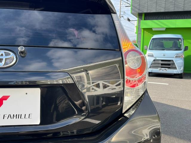 アクア Ｓ　ガナドールマフラー／社外ナビ／バックモニター／フルセグＴＶ／ＣＤ・ＤＶＤ再生／Ｂｌｕｅｔｏｏｔｈ音楽再生／オートライト／オートリトラクタブルミラー／ＥＴＣ／プッシュスタート／ＬＥＤバルブ／スペアキー（28枚目）