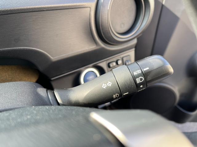 アクア Ｓ　ガナドールマフラー／社外ナビ／バックモニター／フルセグＴＶ／ＣＤ・ＤＶＤ再生／Ｂｌｕｅｔｏｏｔｈ音楽再生／オートライト／オートリトラクタブルミラー／ＥＴＣ／プッシュスタート／ＬＥＤバルブ／スペアキー（57枚目）