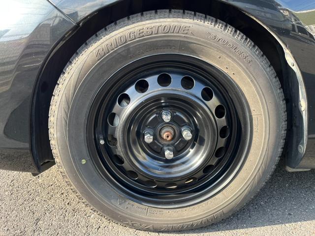 アクア Ｓ　ガナドールマフラー／社外ナビ／バックモニター／フルセグＴＶ／ＣＤ・ＤＶＤ再生／Ｂｌｕｅｔｏｏｔｈ音楽再生／オートライト／オートリトラクタブルミラー／ＥＴＣ／プッシュスタート／ＬＥＤバルブ／スペアキー（62枚目）