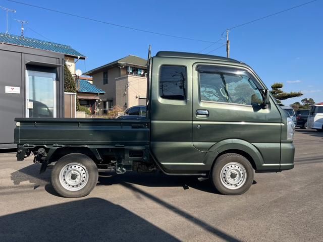 スーパーキャリイ Ｘ　禁煙車／ワンオーナー／ＡＴ車／ＬＥＤヘッドランプ／デュアルカメラブレーキサポート／三方開／レーンアシスト／アイドリングストップ／フォグランプ／エアコン／パワステ／パワーウインドウ／スペアキー（17枚目）