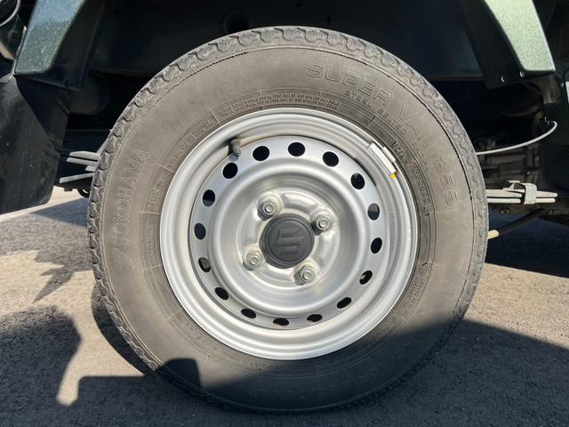 スーパーキャリイ Ｘ　禁煙車／ワンオーナー／ＡＴ車／ＬＥＤヘッドランプ／デュアルカメラブレーキサポート／三方開／レーンアシスト／アイドリングストップ／フォグランプ／エアコン／パワステ／パワーウインドウ／スペアキー（46枚目）