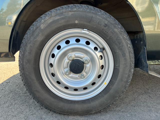 スーパーキャリイ Ｘ　禁煙車／ワンオーナー／ＡＴ車／ＬＥＤヘッドランプ／デュアルカメラブレーキサポート／三方開／レーンアシスト／アイドリングストップ／フォグランプ／エアコン／パワステ／パワーウインドウ／スペアキー（48枚目）