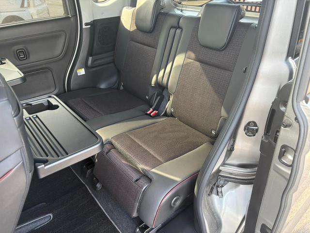 フレアワゴンカスタムスタイル ＸＴ　ワンオーナー／禁煙車／純正９インチナビ／フルセグ／全方位モニター／両側パワースライドドア／シートヒーター／ステアリングヒーター／ＡＣＣ／レーダーブレーキ／コーナーセンサー／ＬＥＤヘッドライト／ＥＴＣ（17枚目）