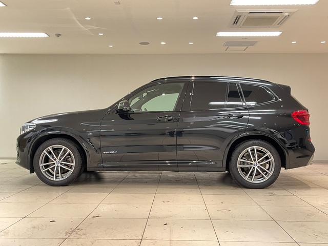 Ｘ３ ｘＤｒｉｖｅ　２０ｄ　Ｍスポーツ　パノラマサンルーフ　アダプティブクルーズコントロール　ハーフレザーシート　ハーマンカードン　純正ナビゲーション　フルセグ　電動シート　シートヒーター　全周囲カメラ　レーンアシスト　電動トランク（10枚目）