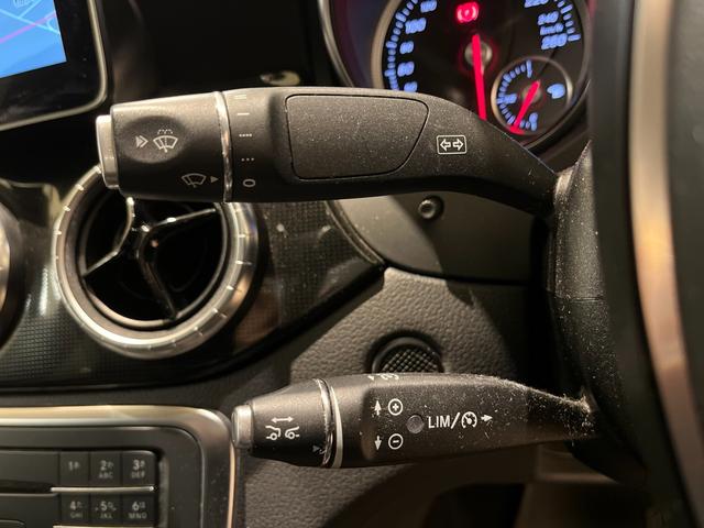 ＣＬＡクラス ＣＬＡ１８０　ＡＭＧ　スタイル　アダプティブクルーズコントロール　シートヒーター　レーンアシスト　ＬＥＤヘッドライト　バックカメラ　アンビエントライト　フルセグ　純正ナビゲーション　ＥＴＣ　ＡＭＧ１８インチアルミ（27枚目）