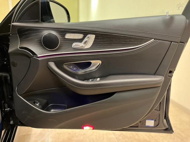 Ｅ２５０　アバンギャルド　スポーツ　ハーフレザーシート　３６０°カメラ　ヘッドアップディスプレイ　パワーバックドア　ＡＣＣ　パワーシート　ブラインドスポットモニター　ＬＥＤヘッドライト　純正ナビ　フルセグ(20枚目)