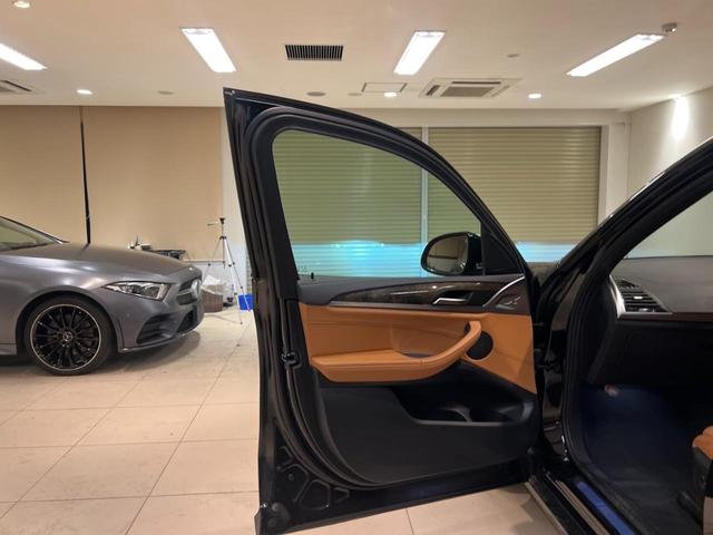 Ｘ３ ｘＤｒｉｖｅ　２０ｄ　Ｍスポーツ　アクティブクルーズコントロール　ブラウンレザーシート　純正ナビ　フルセグＴＶ　トップビュー＋サイドビューカメラ　オートマチックテールゲート　ＬＥＤヘッドライト　パドルシフト　ＢＳＭ　ＬＫＡ　１９ＡＷ（41枚目）
