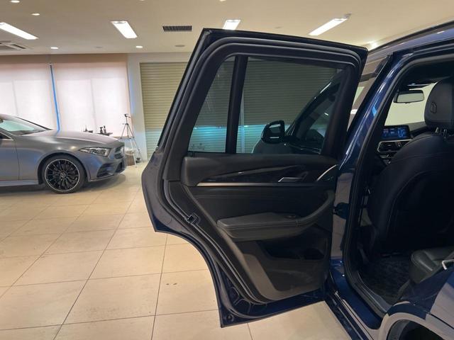 Ｘ３ ｘＤｒｉｖｅ　２０ｄ　Ｍスポーツ　ハイラインパッケージ　黒レザー　アクティブクルーズコントロール　ヘッドアップディスプレイ　純正ナビ　フルセグＴＶ　トップビュー＋サイドビューカメラ　アダプティブＬＥＤ　オートマチックテールゲート（27枚目）