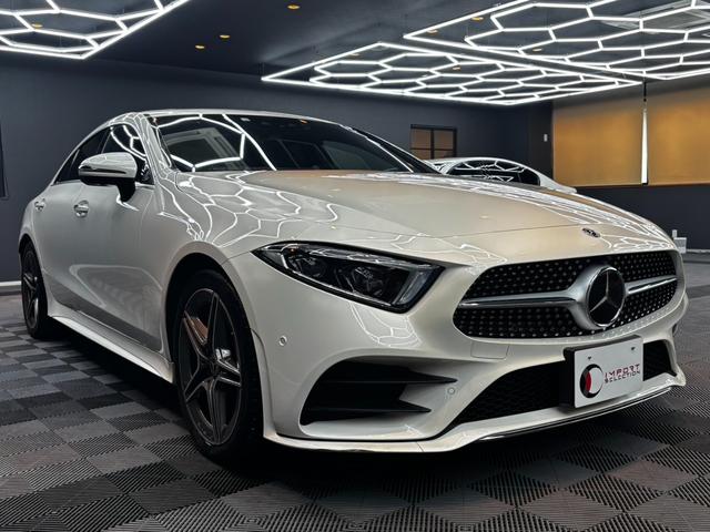ＣＬＳクラス ＣＬＳ２２０ｄ　スポーツ　エクスクルーシブパッケージ　パノラミックスライディングルーフ　黒レザーシート　純正ナビ　フルセグ　３６０°カメラ　ヘッドアップディスプレイ　純正ドライブレコーダー　パワートランクリッド　アンビエントライト（5枚目）