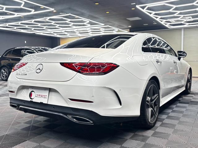 ＣＬＳクラス ＣＬＳ２２０ｄ　スポーツ　エクスクルーシブパッケージ　パノラミックスライディングルーフ　黒レザーシート　純正ナビ　フルセグ　３６０°カメラ　ヘッドアップディスプレイ　純正ドライブレコーダー　パワートランクリッド　アンビエントライト（6枚目）