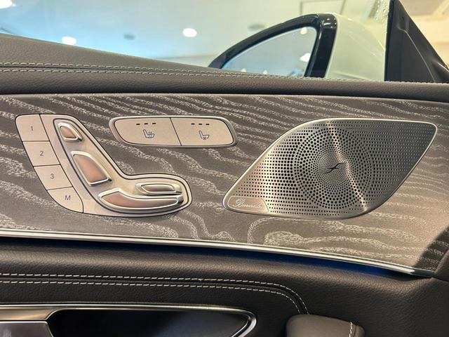 ＣＬＳクラス ＣＬＳ２２０ｄ　スポーツ　エクスクルーシブパッケージ　パノラミックスライディングルーフ　黒レザーシート　純正ナビ　フルセグ　３６０°カメラ　ヘッドアップディスプレイ　純正ドライブレコーダー　パワートランクリッド　アンビエントライト（11枚目）