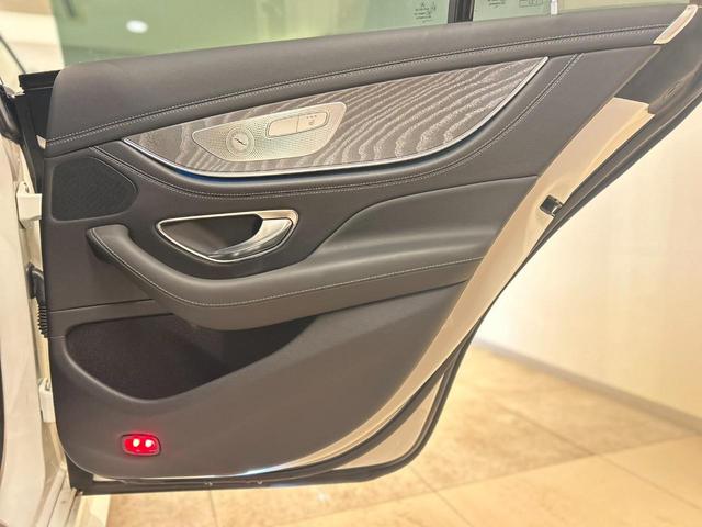 ＣＬＳクラス ＣＬＳ２２０ｄ　スポーツ　エクスクルーシブパッケージ　パノラミックスライディングルーフ　黒レザーシート　純正ナビ　フルセグ　３６０°カメラ　ヘッドアップディスプレイ　純正ドライブレコーダー　パワートランクリッド　アンビエントライト（18枚目）