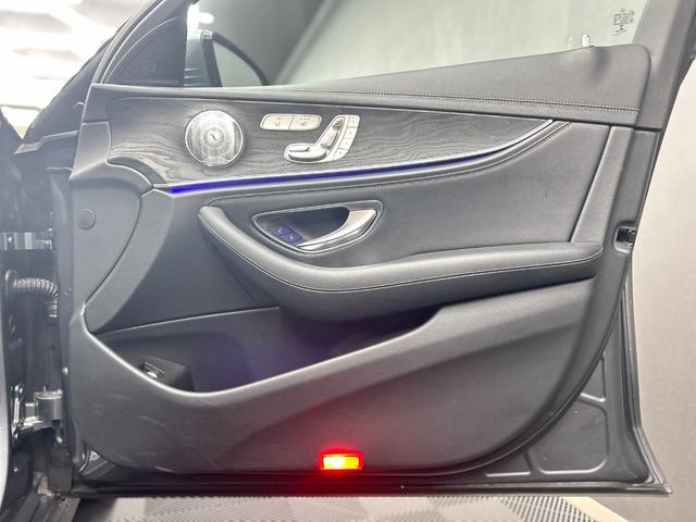 Ｅクラス Ｅ２００　アバンギャルド　スポーツ　パノラミックスライディングルーフ　レーダーセーフティパッケージ　ナッパレザー　純正ナビ　３６０°カメラ　ブルメスターサウンド　オートトランク　ドライブレコーダー　ＬＥＤ　ＥＴＣ　シートヒーター（23枚目）