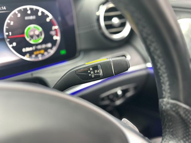 Ｅクラス Ｅ２００　アバンギャルド　スポーツ　パノラミックスライディングルーフ　レーダーセーフティパッケージ　ナッパレザー　純正ナビ　３６０°カメラ　ブルメスターサウンド　オートトランク　ドライブレコーダー　ＬＥＤ　ＥＴＣ　シートヒーター（33枚目）