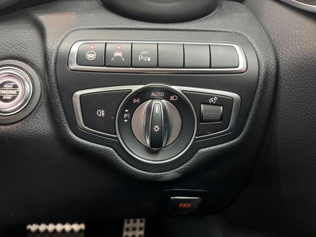 Ｃクラスステーションワゴン Ｃ２００ステーションワゴンアバンギャルドＡＭＧライン　ワンオーナー　アダプティブクルーズコントロール　黒レザーシート　アンビエントライト　シートヒーター　パワーバックドア　レザーシート　純正ナビ　フルセグＴＶ　ドラレコ　純正ＡＷ１８（32枚目）