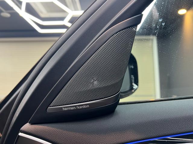 ５シリーズ ５３０ｉ　エディション　ミッション：インポッシブル　アクティブクルーズ　黒レザーシート　純正ナビ　フルセグＴＶ　トップビュー＋サイドビューカメラ　ヘッドアップディスプレイ　ｈａｒｍａｎ／ｋａｒｄｏｎ　ドラレコ　シートヒーター　パワートランク　ＬＥＤ（29枚目）