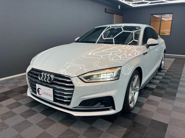Ａ５スポーツバック ２．０ＴＦＳＩスポーツ　Ｓラインパッケージ　アダプティブクルーズコントロール　純正ナビ　地デジ　バックガイドモニター　シートヒーター　ハーフレザー　ＥＴＣ　オートマチックテールゲート　ＨＩＤ（6枚目）