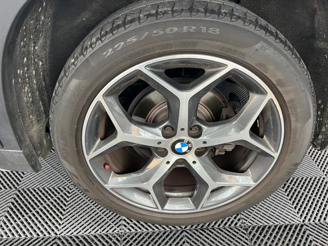 Ｘ１ ｘＤｒｉｖｅ　１８ｄ　ｘライン　純正ナビ　バックガイドモニター　純正１８インチアルミホイール　ハーフレザーシート　ＬＥＤヘッドライト　純正ミラー型ＥＴＣ　オートマチックテールゲート　レーンディパーチャーアラート（46枚目）