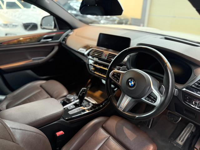 Ｘ４ ｘＤｒｉｖｅ　２０ｄ　Ｍスポーツ　モカブラウンレザー　アクティブクルーズ　純正ナビ　フルセグＴＶ　ヘッドアップディスプレイ　トップビュー＋サイドビューモニター　パワーテールゲート　シートベンチレーター　ＬＥＤ　ＥＴＣ　ドラレコ（22枚目）