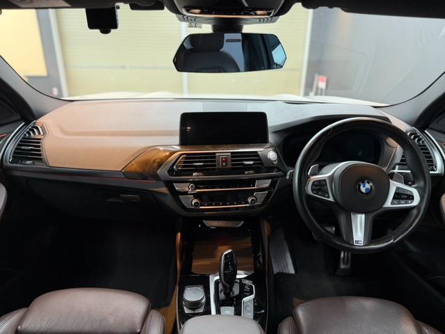 Ｘ４ ｘＤｒｉｖｅ　２０ｄ　Ｍスポーツ　モカブラウンレザー　アクティブクルーズ　純正ナビ　フルセグＴＶ　ヘッドアップディスプレイ　トップビュー＋サイドビューモニター　パワーテールゲート　シートベンチレーター　ＬＥＤ　ＥＴＣ　ドラレコ（25枚目）
