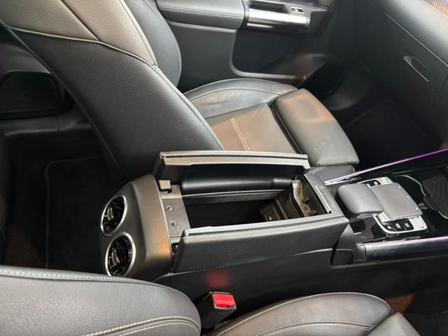 Ｂクラス Ｂ２００ｄ　ＡＭＧレザーエクスクルーシブパッケージ　）パノラミックスライディングルーフ　レザー　ナビパッケージ　レーダーセーフティパッケージ　アドバンスドパッケージ　ＨＵＤ　ドラレコ　純正ナビ　フルセグ　３６０°カメラ　パワーゲート　ＬＥＤ　ＥＴＣ（31枚目）