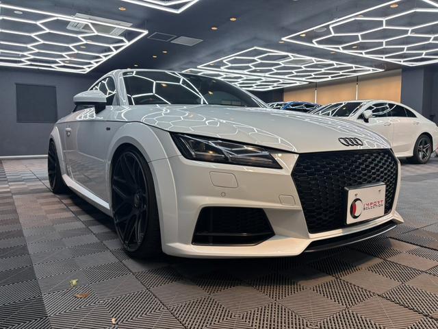 TTクーペ 1.8TFSI 1stエディション アダプティブクルーズコントロール 前後ドライブレコーダー 純正ナビ バックガイドモニター RSスタイルグリル ジャンボブレーキキャリパー LEDヘッドライト 社外20AW ジャンボブレーキキャリパー(6枚目)