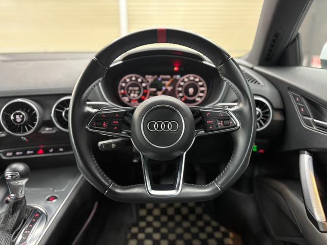 TTクーペ 1.8TFSI 1stエディション アダプティブクルーズコントロール 前後ドライブレコーダー 純正ナビ バックガイドモニター RSスタイルグリル ジャンボブレーキキャリパー LEDヘッドライト 社外20AW ジャンボブレーキキャリパー(20枚目)