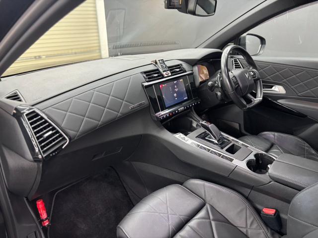 DS AUTOMOBILES DS7 CROSSBACK GRAND CHIC BLUE HDI