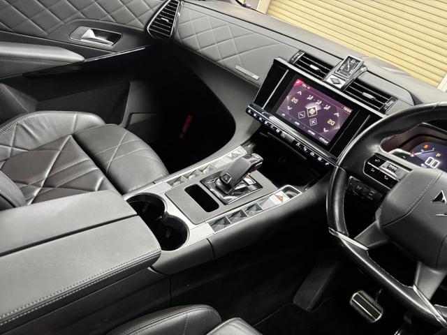 DS AUTOMOBILES DS7 CROSSBACK GRAND CHIC BLUE HDI
