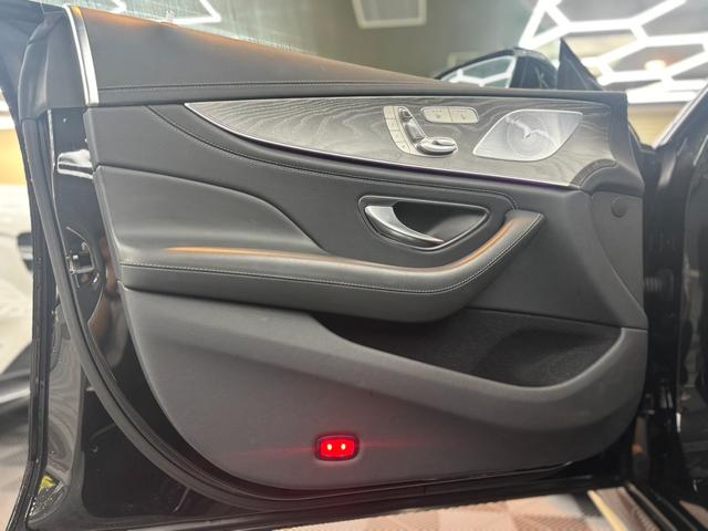 CLSクラス CLS220d スポーツ エクスクルーシブパッケージ パノラミックスライディングルーフ 黒レザーシート レーダーセーフティ 純正ナビ ブルメスター 360°カメラ ヘッドアップディスプレイ パワートランク ドラレコ ETC パフューム ベンチレーター(11枚目)