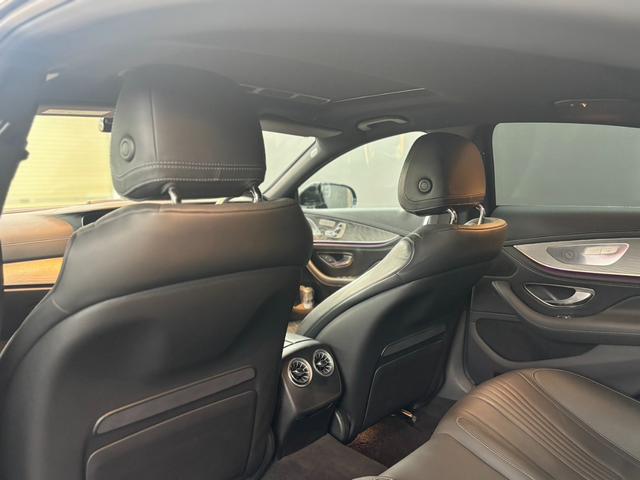 CLSクラス CLS220d スポーツ エクスクルーシブパッケージ パノラミックスライディングルーフ 黒レザーシート レーダーセーフティ 純正ナビ ブルメスター 360°カメラ ヘッドアップディスプレイ パワートランク ドラレコ ETC パフューム ベンチレーター(17枚目)