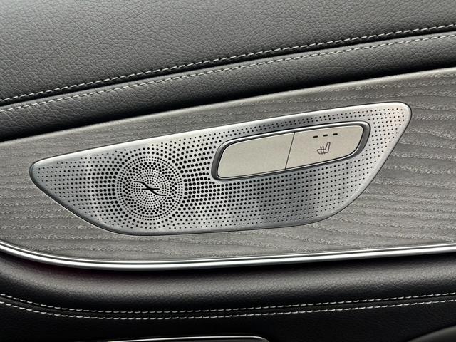 CLSクラス CLS220d スポーツ エクスクルーシブパッケージ パノラミックスライディングルーフ 黒レザーシート レーダーセーフティ 純正ナビ ブルメスター 360°カメラ ヘッドアップディスプレイ パワートランク ドラレコ ETC パフューム ベンチレーター(20枚目)